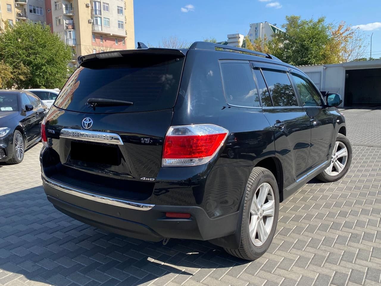 Toyota Highlander 2011 — Миниатюра 4