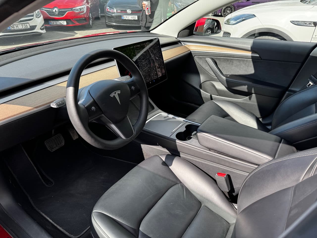 Tesla Model 3 2021 — Миниатюра 6