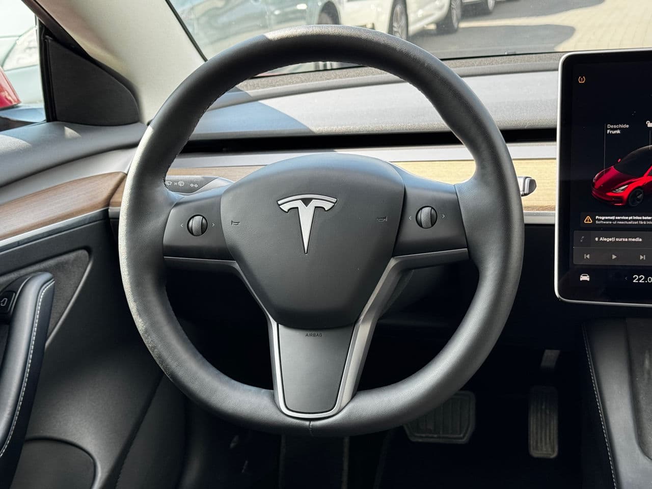 Tesla Model 3 2021 — Миниатюра 8
