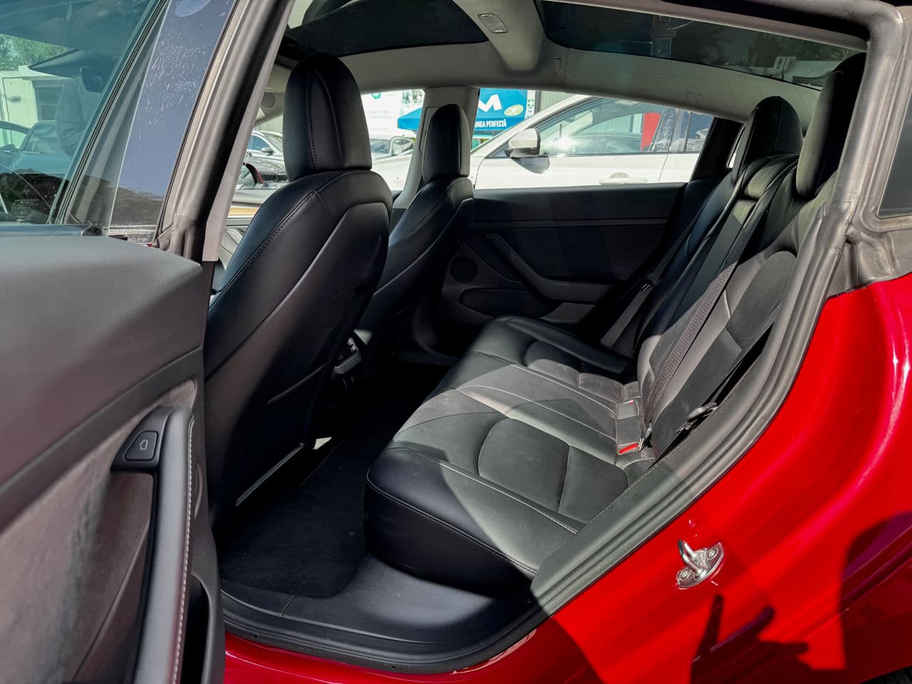 Tesla Model 3 2021 — Миниатюра 14