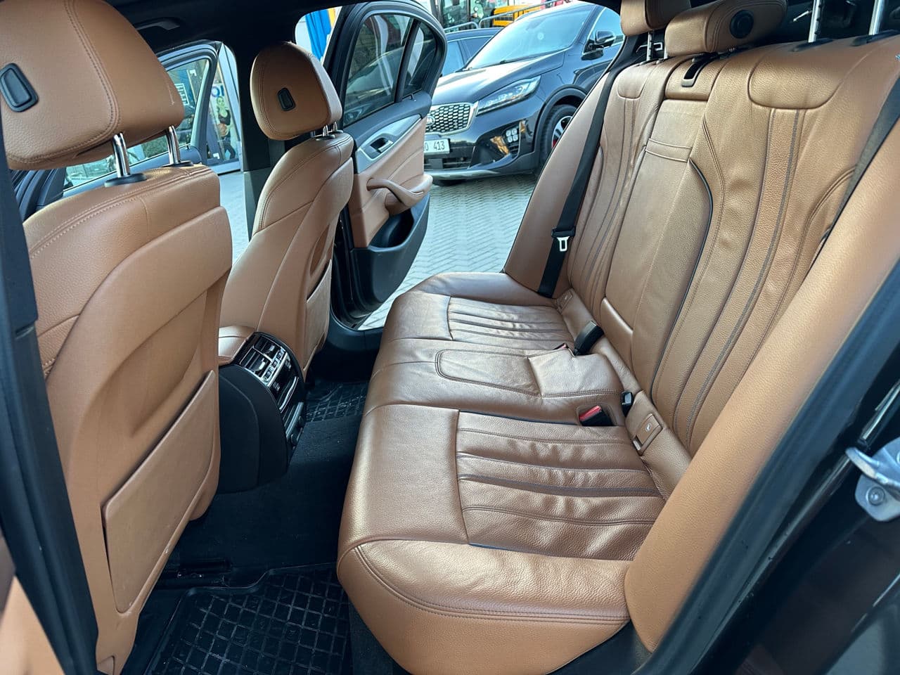 BMW 520 2017 — Миниатюра 12