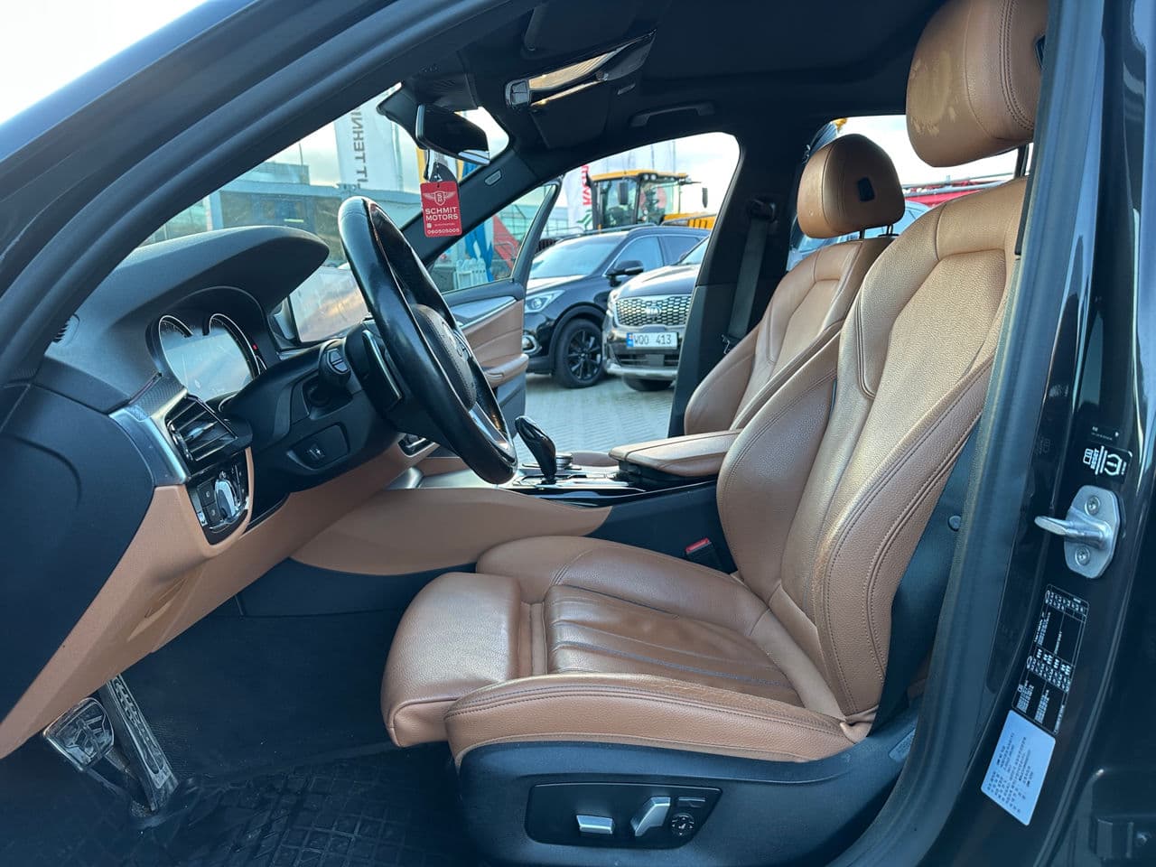 BMW 520 2017 — Миниатюра 5