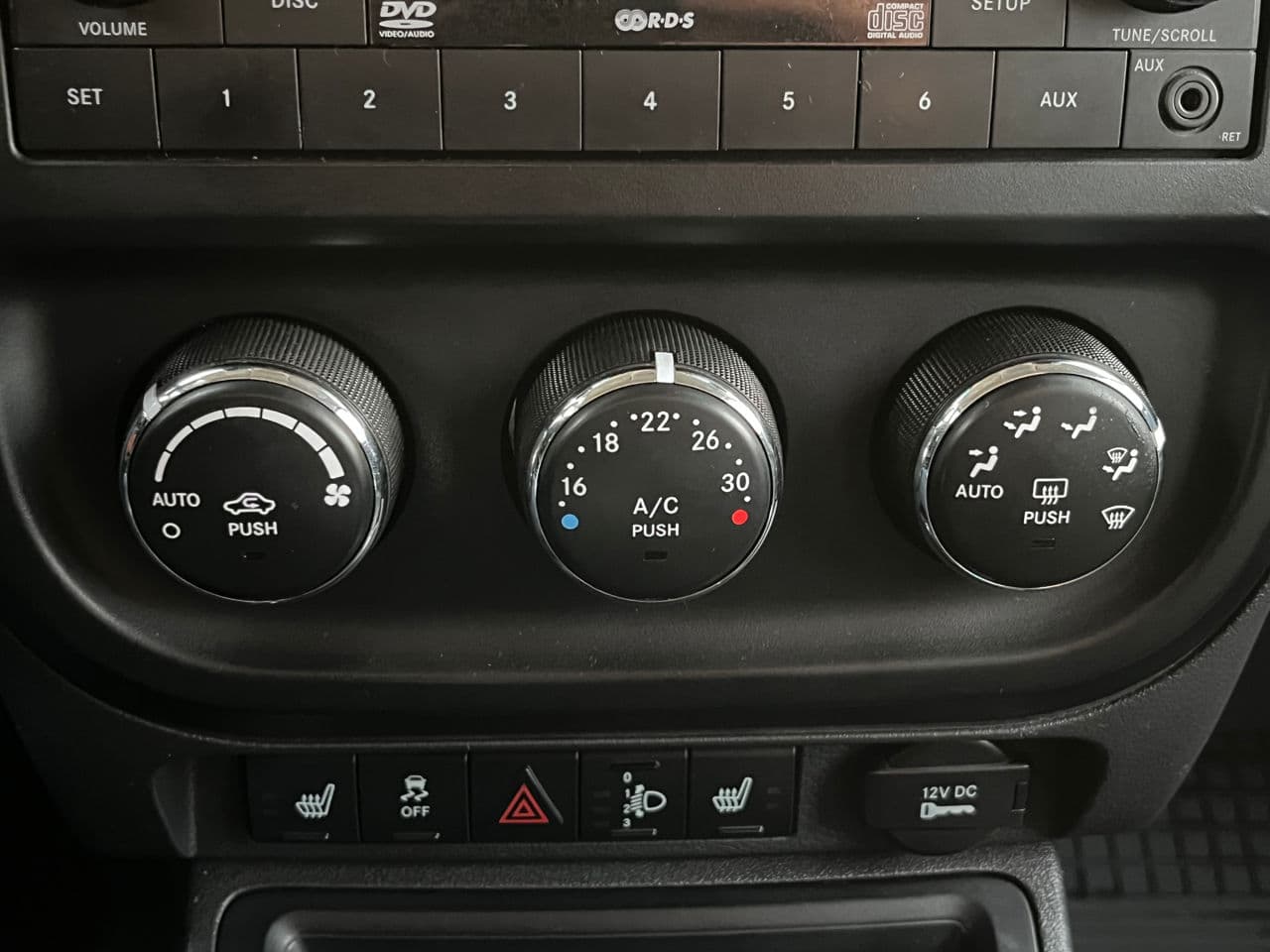 Jeep Patriot 2010 — Миниатюра 10