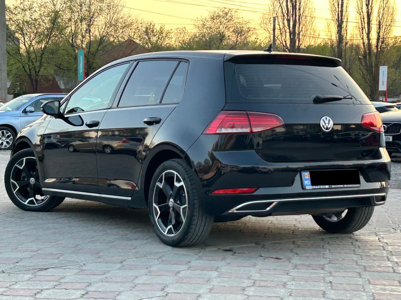 Volkswagen Golf 2019 — Миниатюра 3