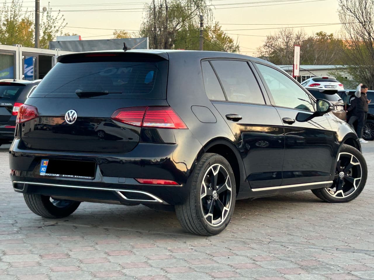 Volkswagen Golf 2019 — Миниатюра 2