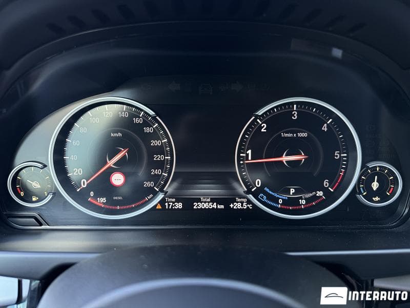 2014 BMW X5 2.5D — Miniatură 12