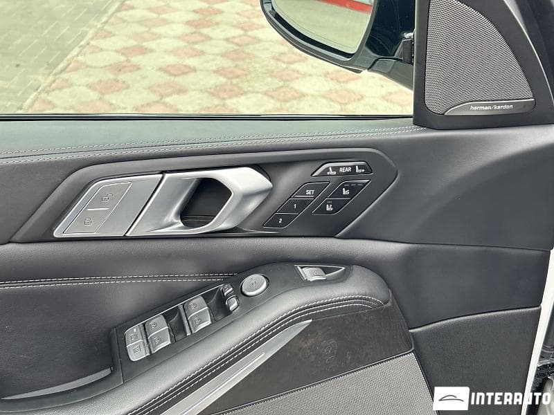 BMW X7 4.0i 2020 — Миниатюра 8