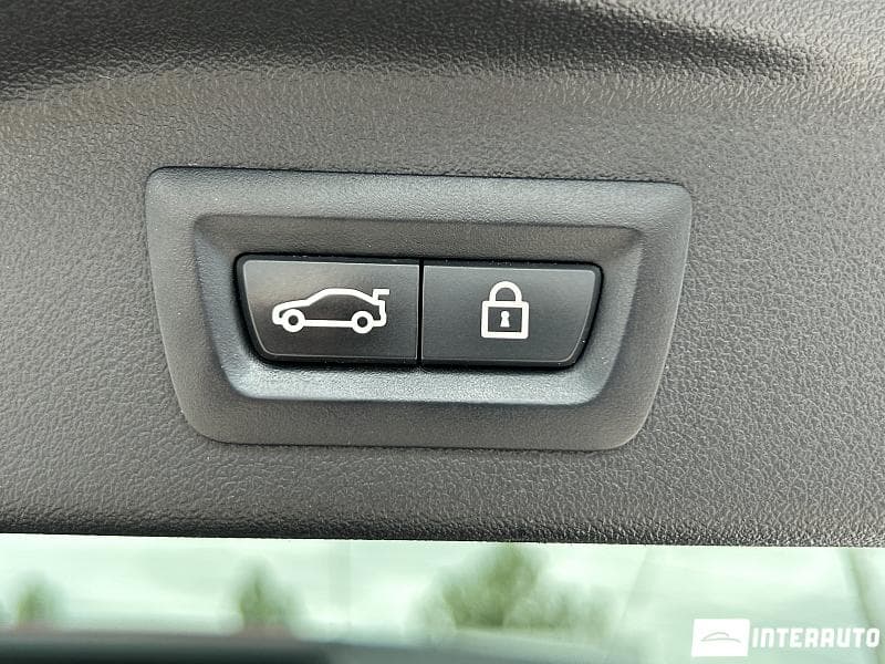 BMW X7 4.0i 2020 — Миниатюра 27