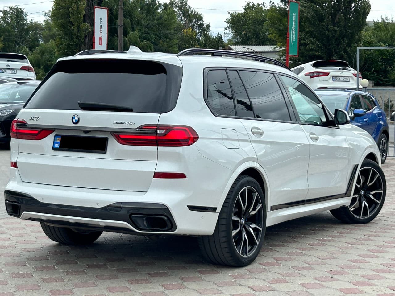 BMW X7 4.0i 2020 — Миниатюра 3