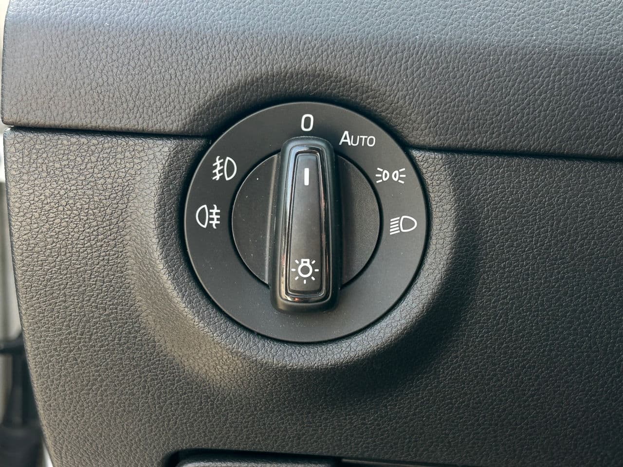 Skoda Octavia 2014 — Миниатюра 9