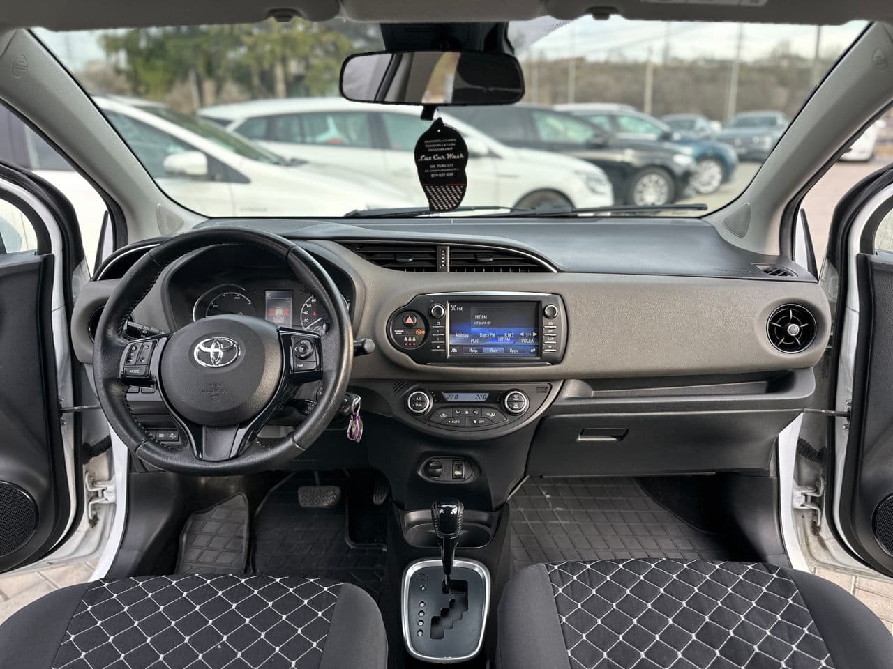 Toyota Yaris 2019 — Миниатюра 6