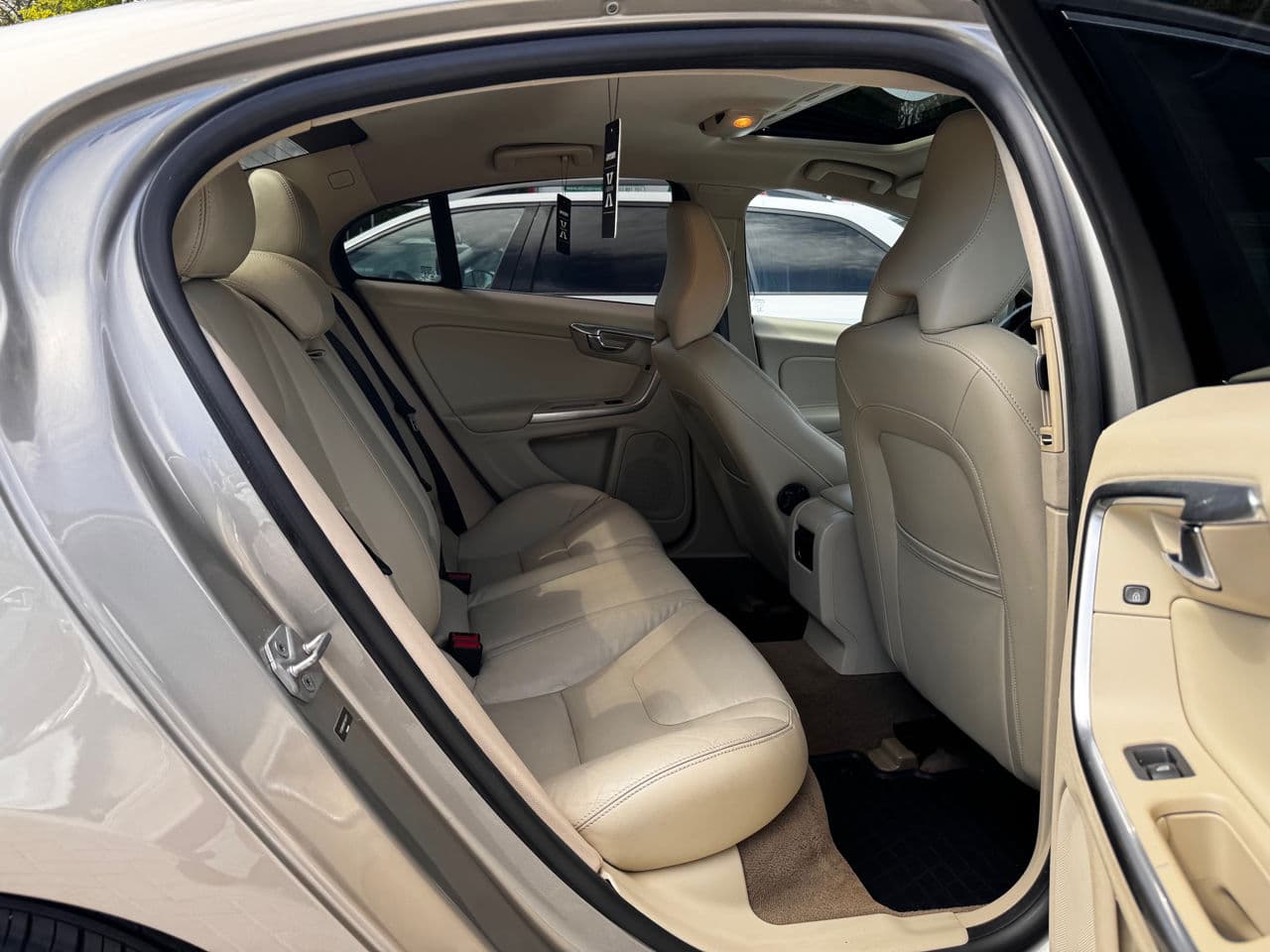 Volvo S 60 2014 — Миниатюра 18