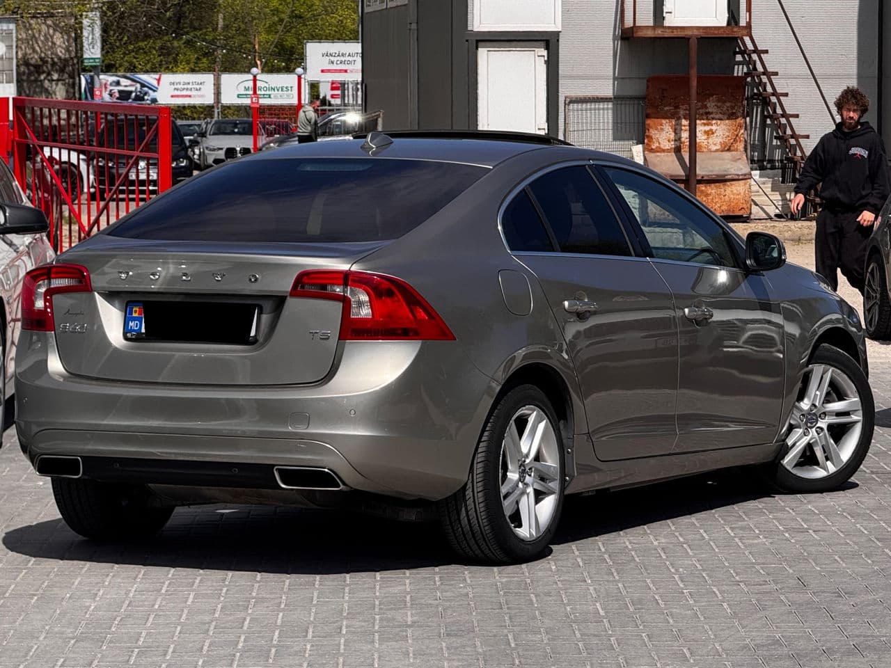 Volvo S 60 2014 — Миниатюра 3