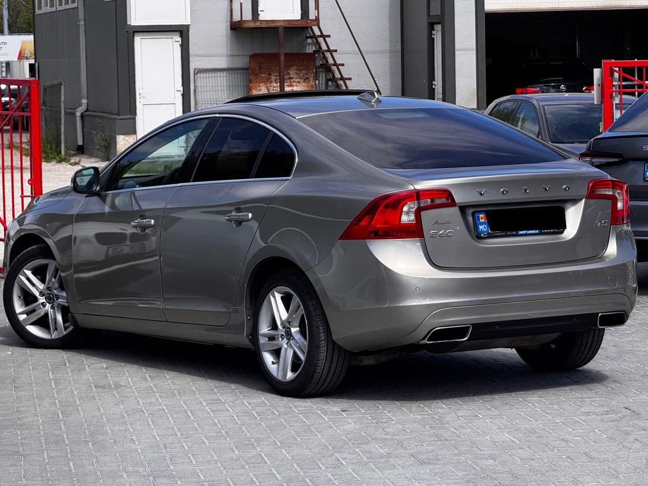 Volvo S 60 2014 — Миниатюра 4