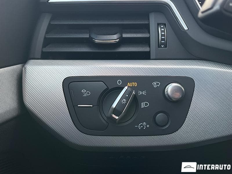 Audi A4 2019 — Миниатюра 17