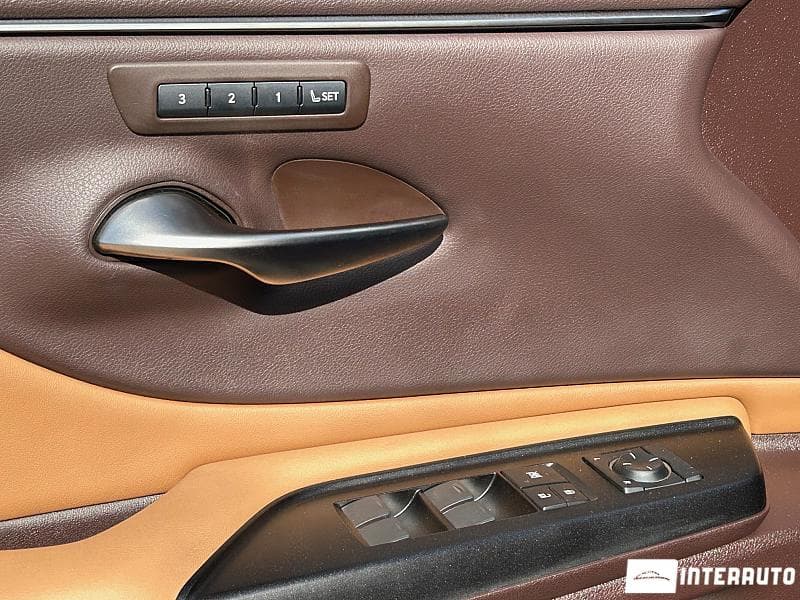 Lexus ES 300h 2018 — Миниатюра 6