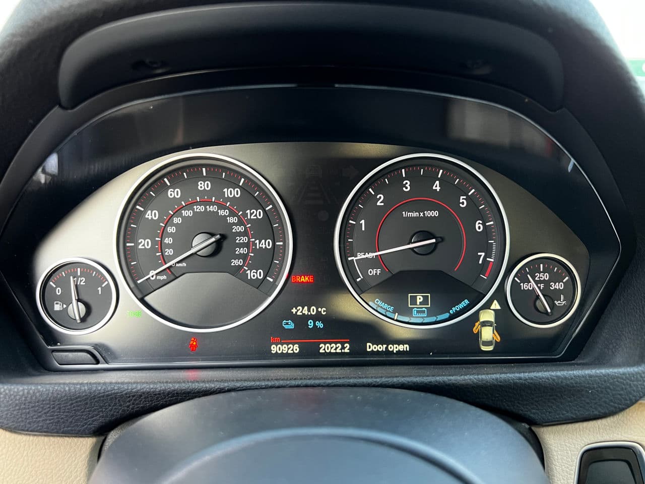 BMW 330E 2018 — Миниатюра 8