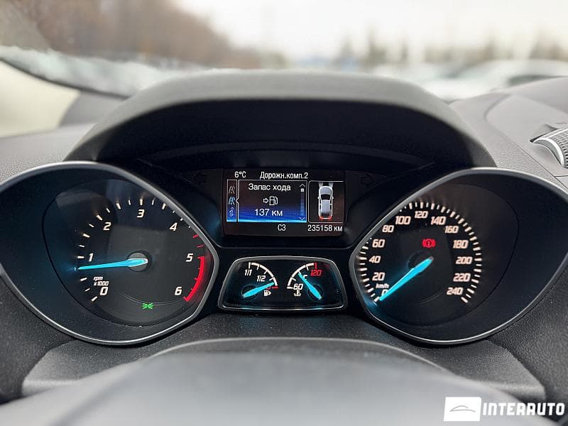 Ford Kuga 2016 — Миниатюра 9