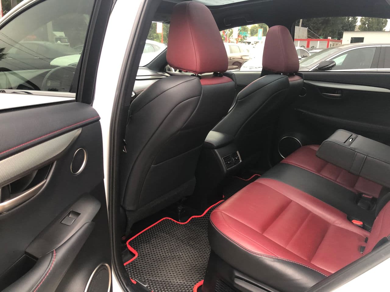 Lexus NX 300H 2015 — Миниатюра 17