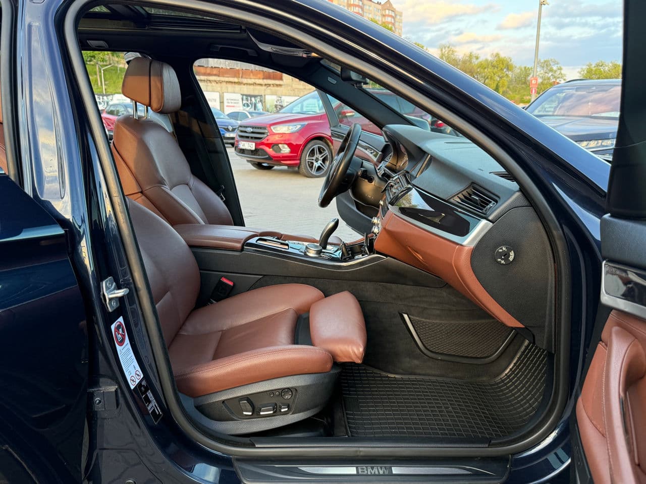 BMW 520 2012 — Миниатюра 15