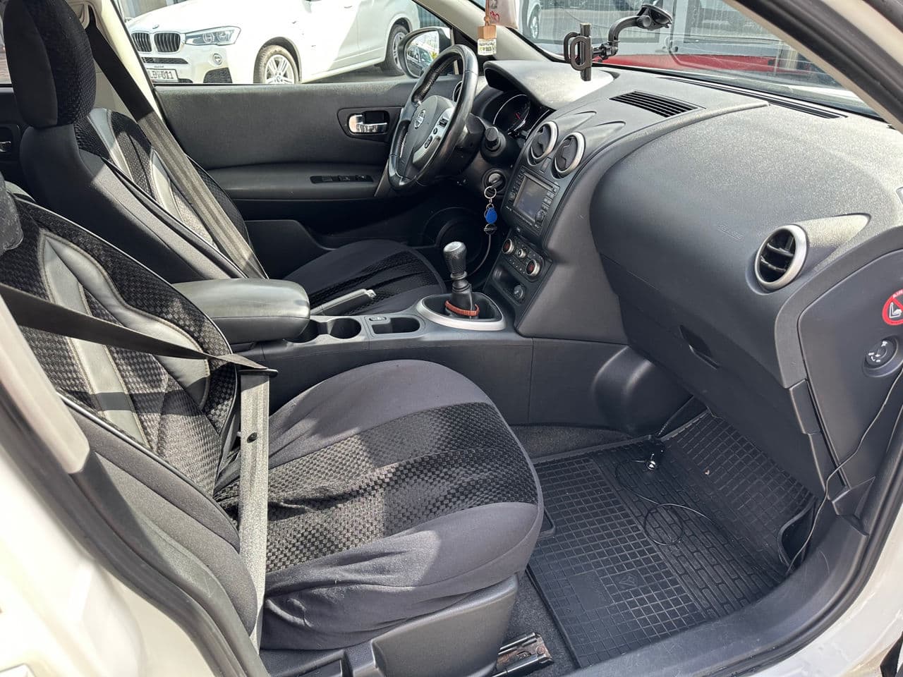 Nissan Qashqai 2012 — Миниатюра 14