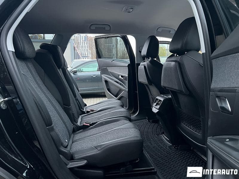 Peugeot 5008 2019 — Миниатюра 9