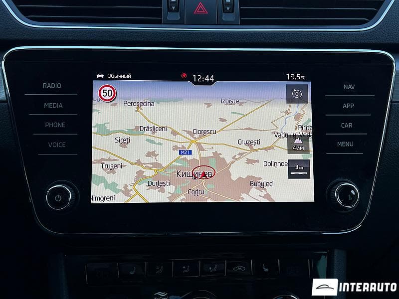 Skoda Superb 2019 — Миниатюра 13