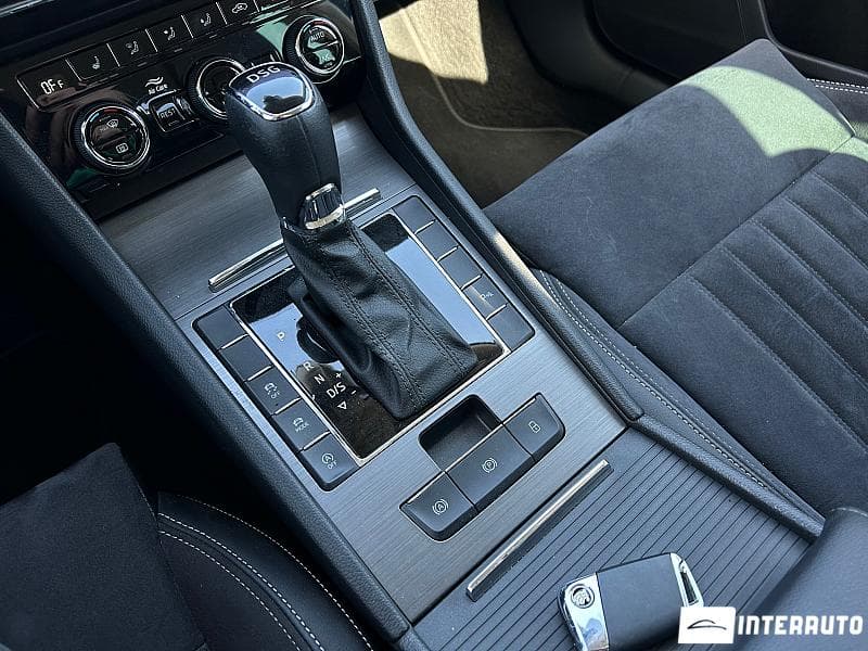Skoda Superb 2019 — Миниатюра 14