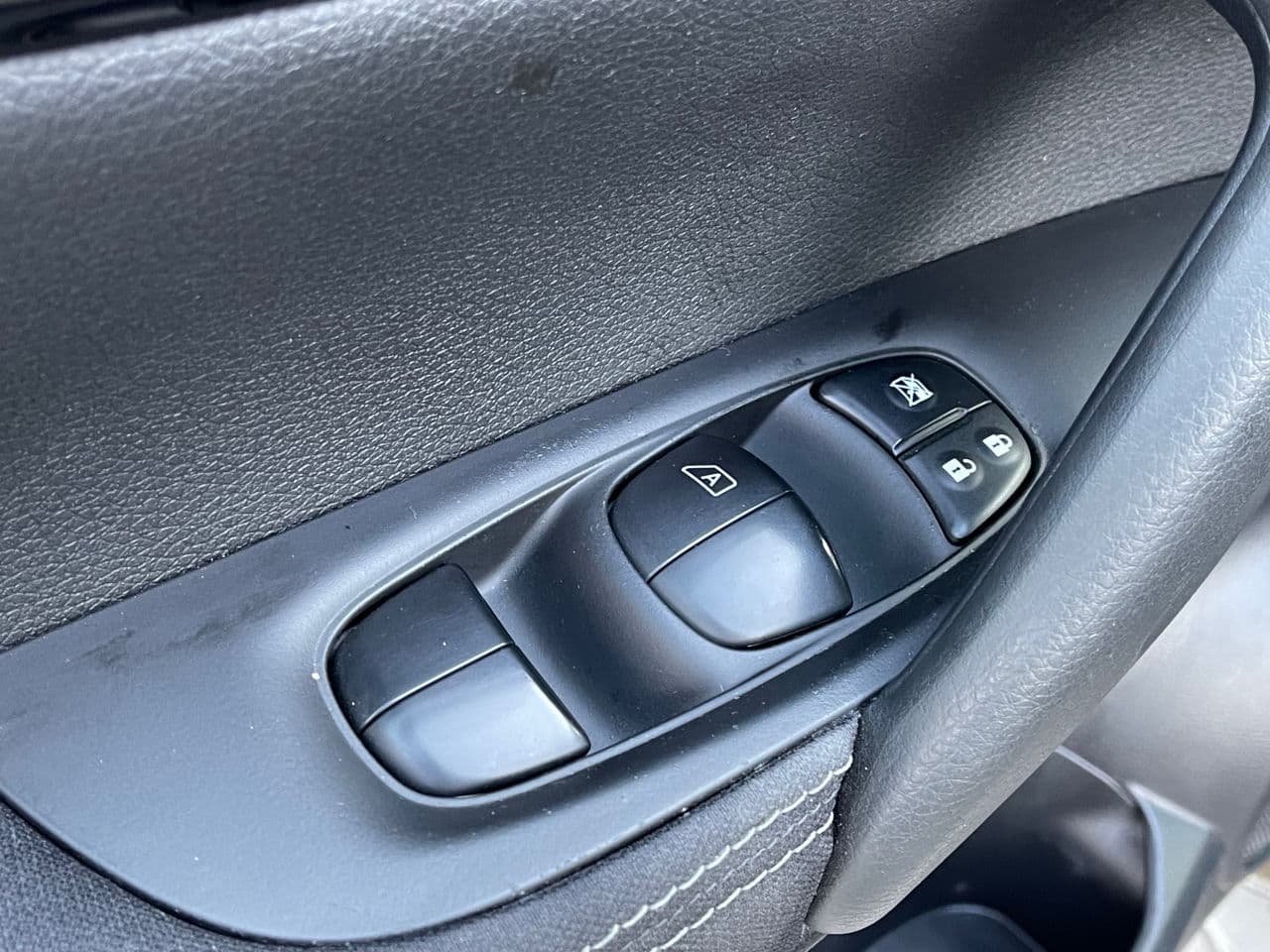 Nissan Qashqai 2016 — Миниатюра 6