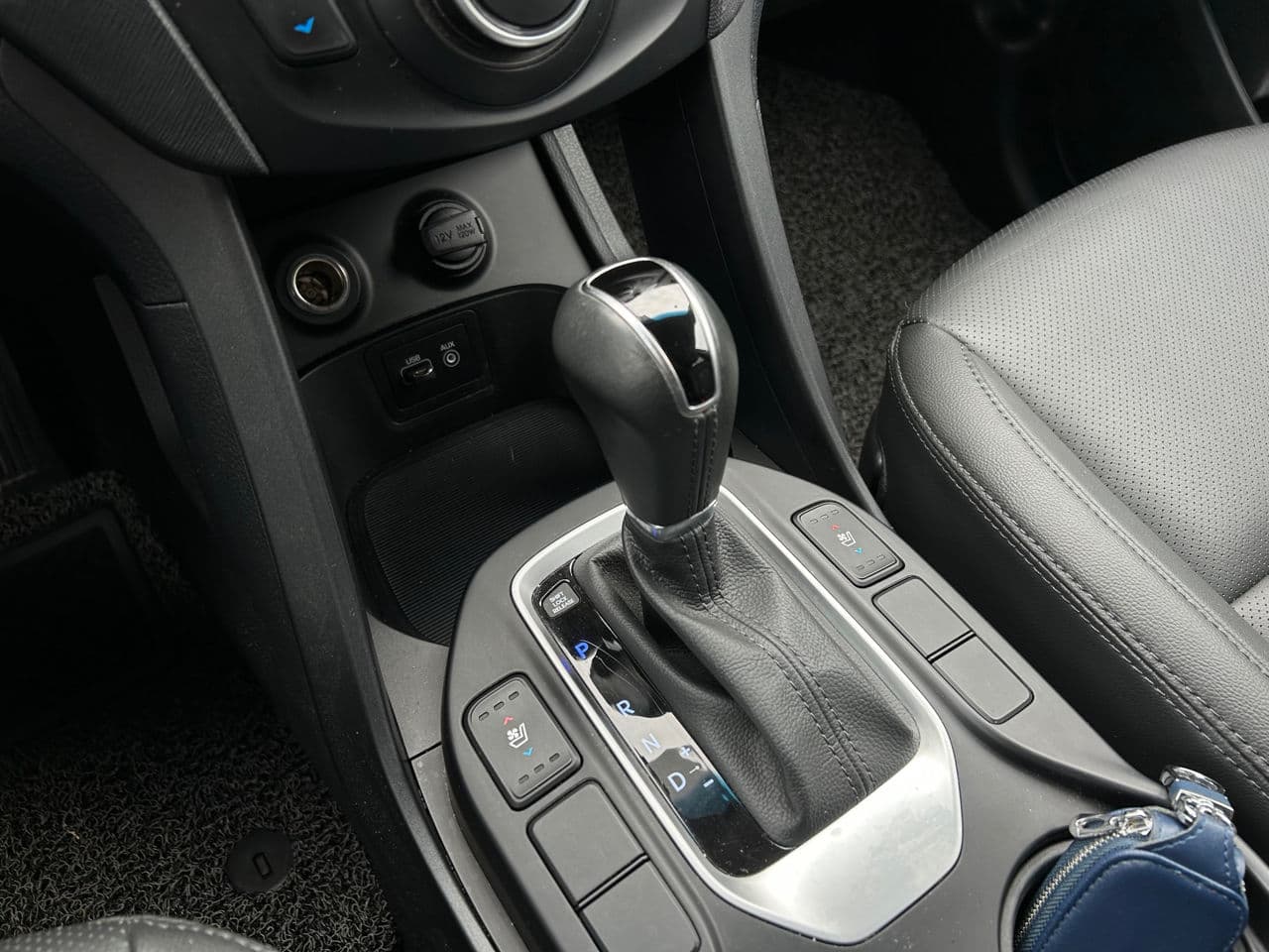 Hyundai Santa Fe 2016 — Миниатюра 16