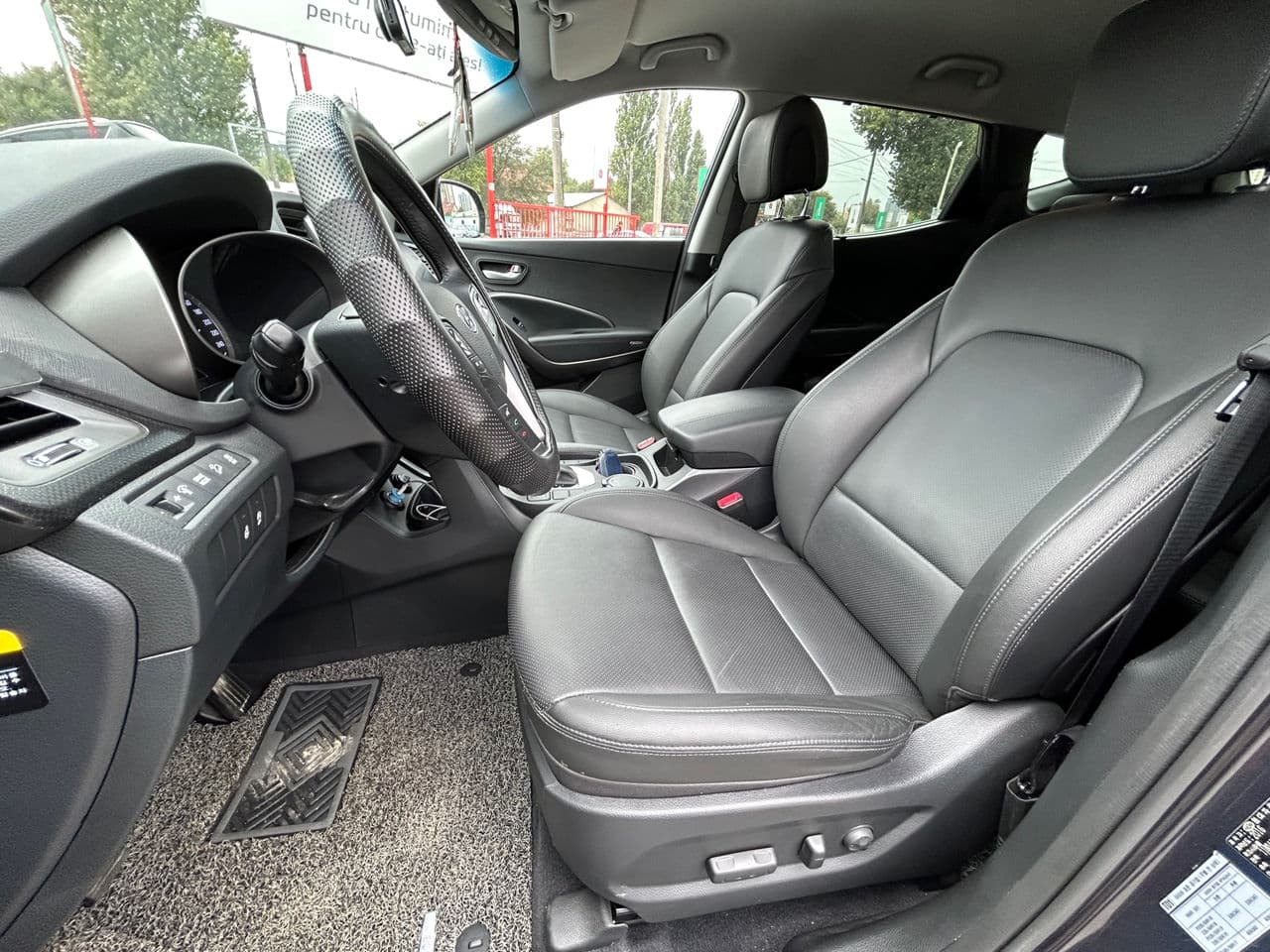 Hyundai Santa Fe 2016 — Миниатюра 8
