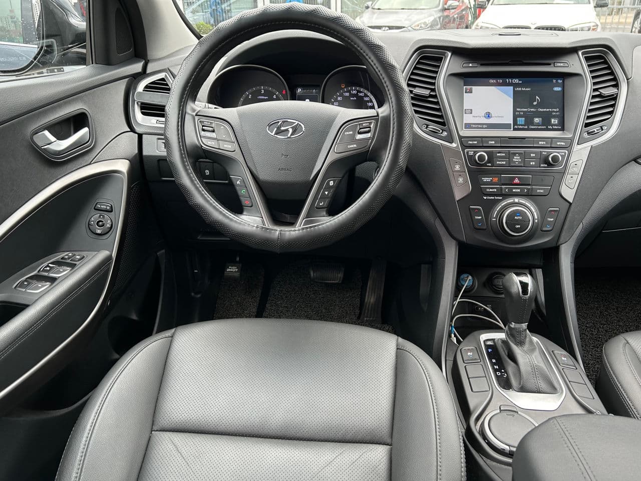 Hyundai Santa Fe 2016 — Миниатюра 9
