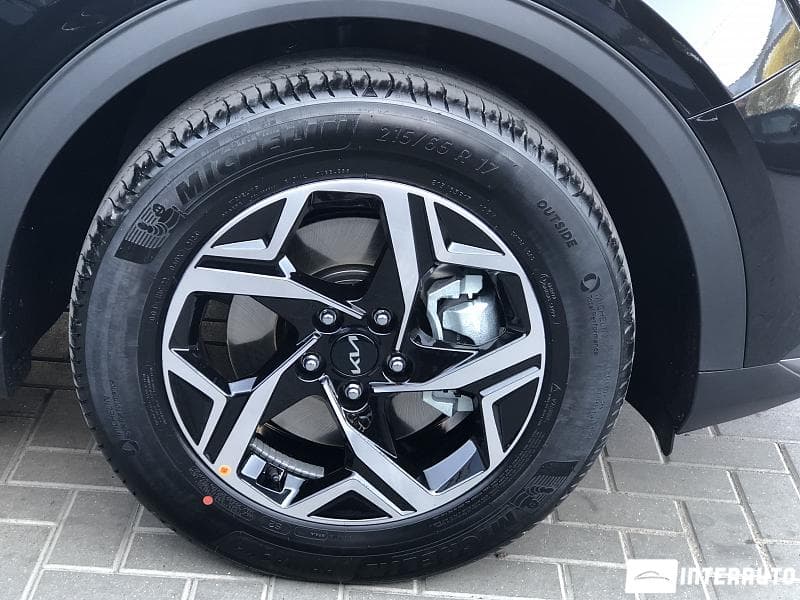 Kia Sportage 2023 — Миниатюра 17