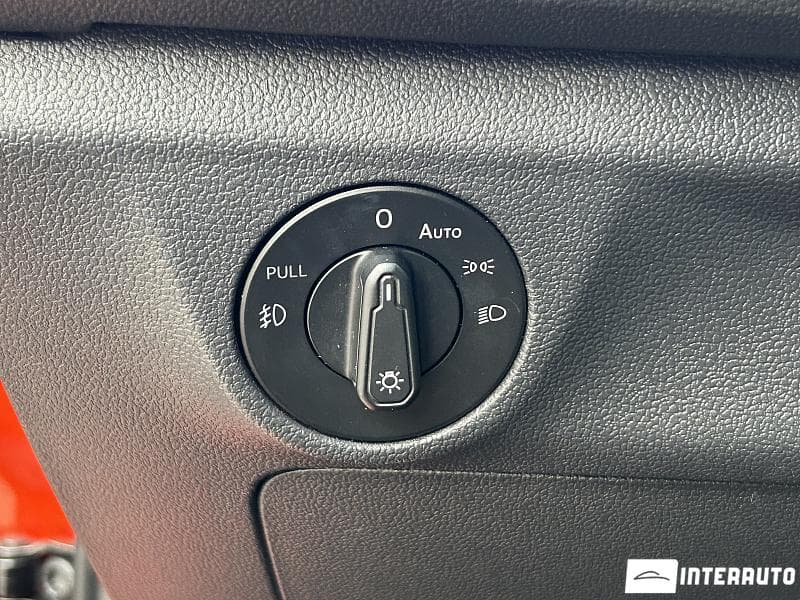 Volkswagen Jetta 2018 — Миниатюра 11