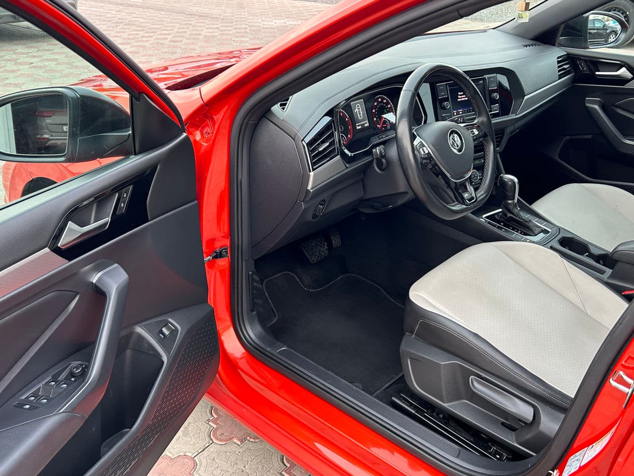 Volkswagen Jetta 2018 — Миниатюра 7