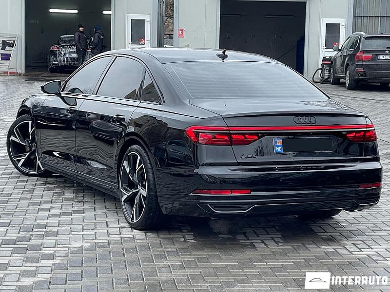 Audi A8 2018 — Миниатюра 4
