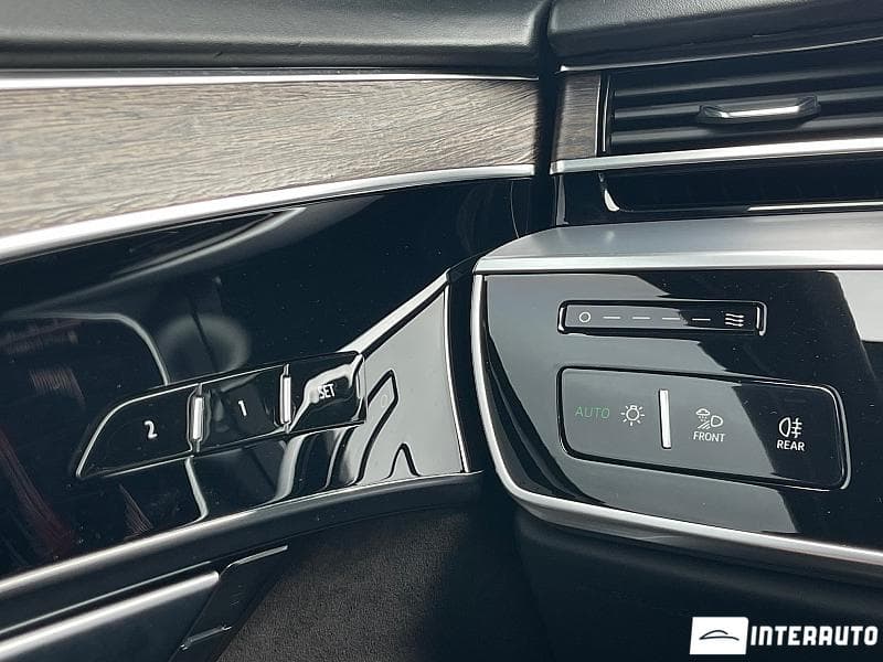 Audi A8 2018 — Миниатюра 20