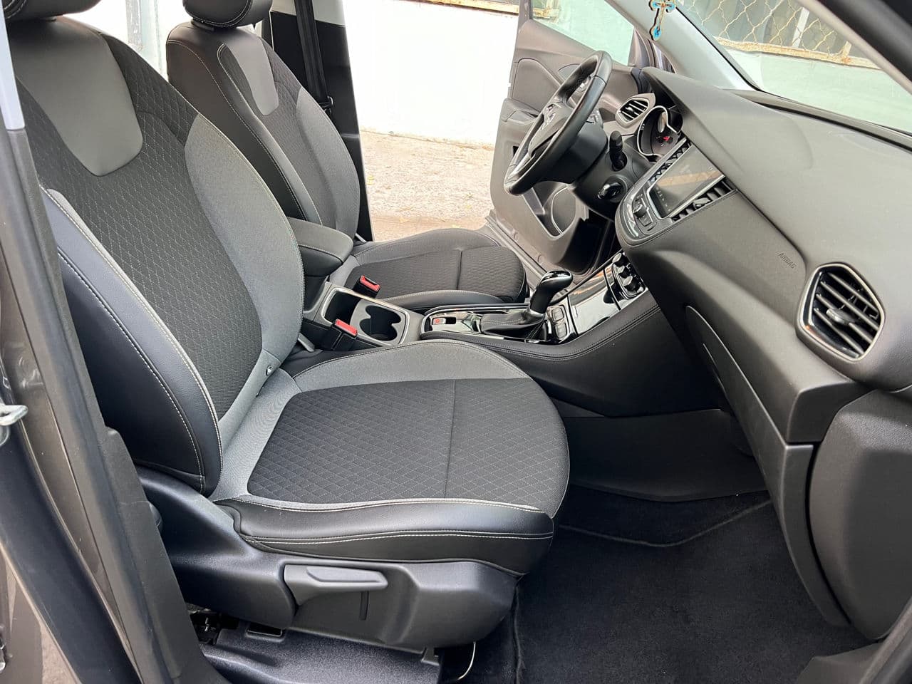 Opel Grandland X 2021 — Миниатюра 14