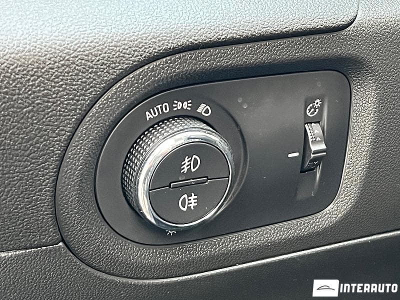 Opel Grandland X 2021 — Миниатюра 21