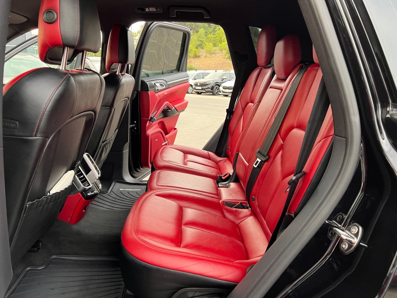 Porsche Cayenne 2015 — Миниатюра 14