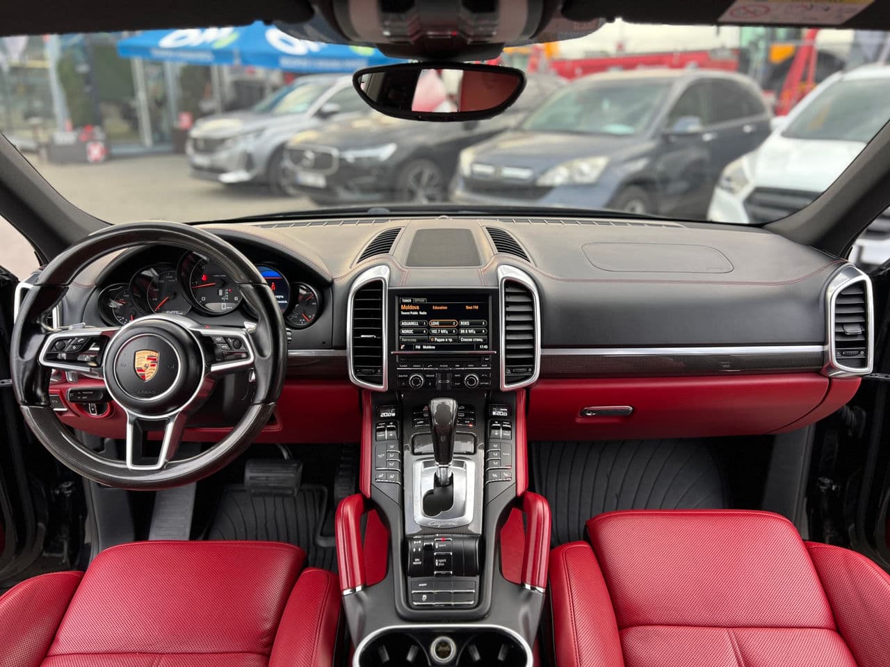 Porsche Cayenne 2015 — Миниатюра 6