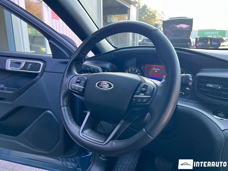 Ford Explorer 2020 — Миниатюра 5