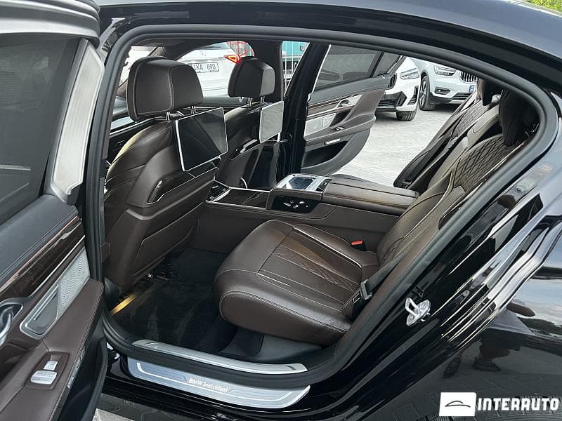 BMW 740 2016 — Миниатюра 7