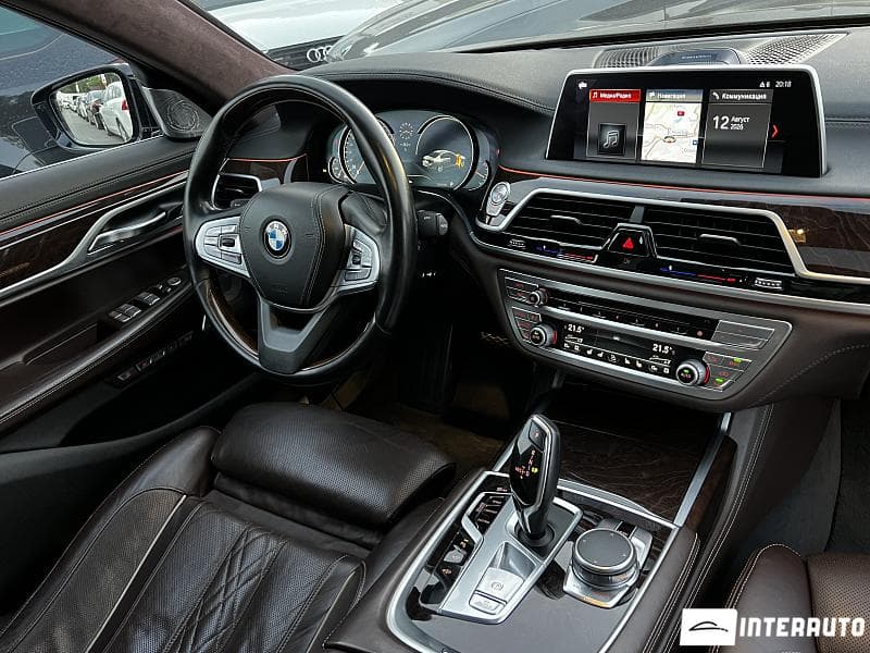 BMW 740 2016 — Миниатюра 14