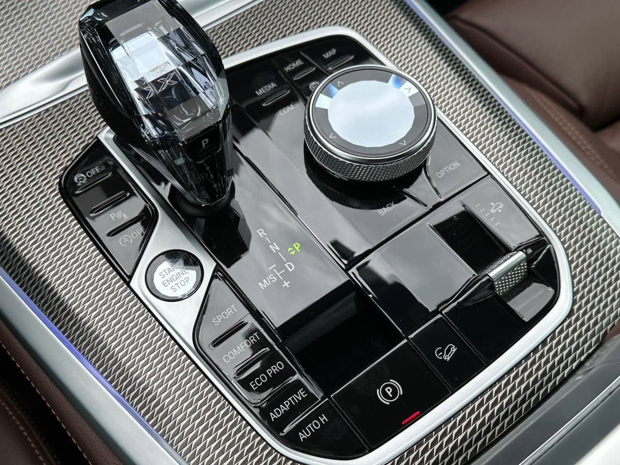 2021 BMW X5 2.5D — Miniatură 16
