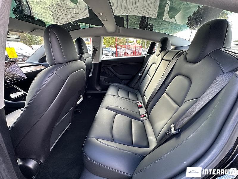 Tesla Model 3 2019 — Миниатюра 16