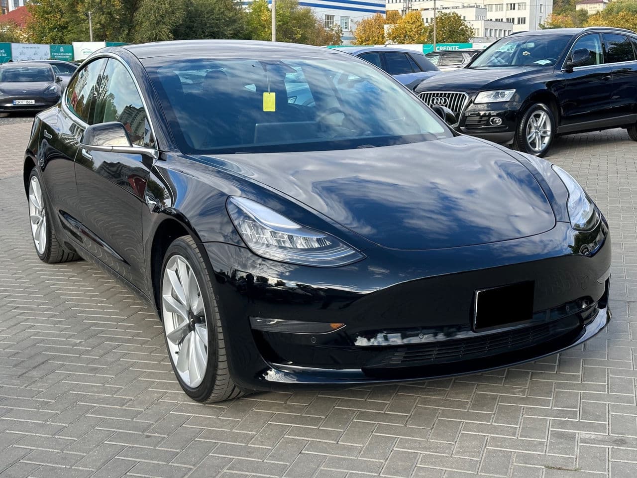 Tesla Model 3 2019 — Миниатюра 4