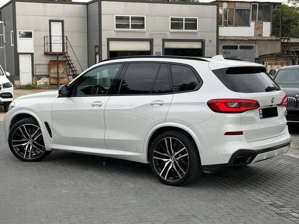 2019 BMW X5 4.0i — Miniatură 3