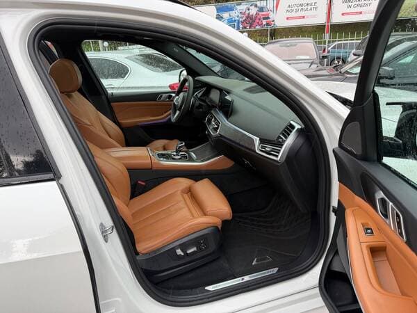 2019 BMW X5 4.0i — Miniatură 8