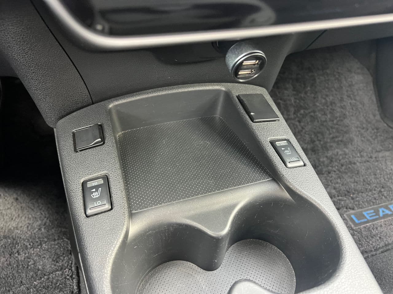 Nissan Leaf 2015 — Миниатюра 14